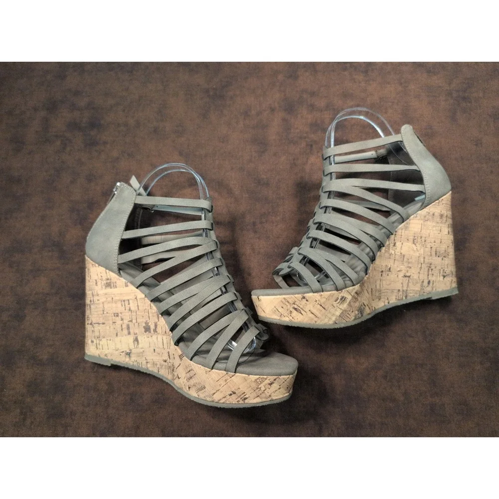 Maurices Taupe Strappy Gladiator Cork Wedge Platform Sandals Grey Ankle Zip 8.5